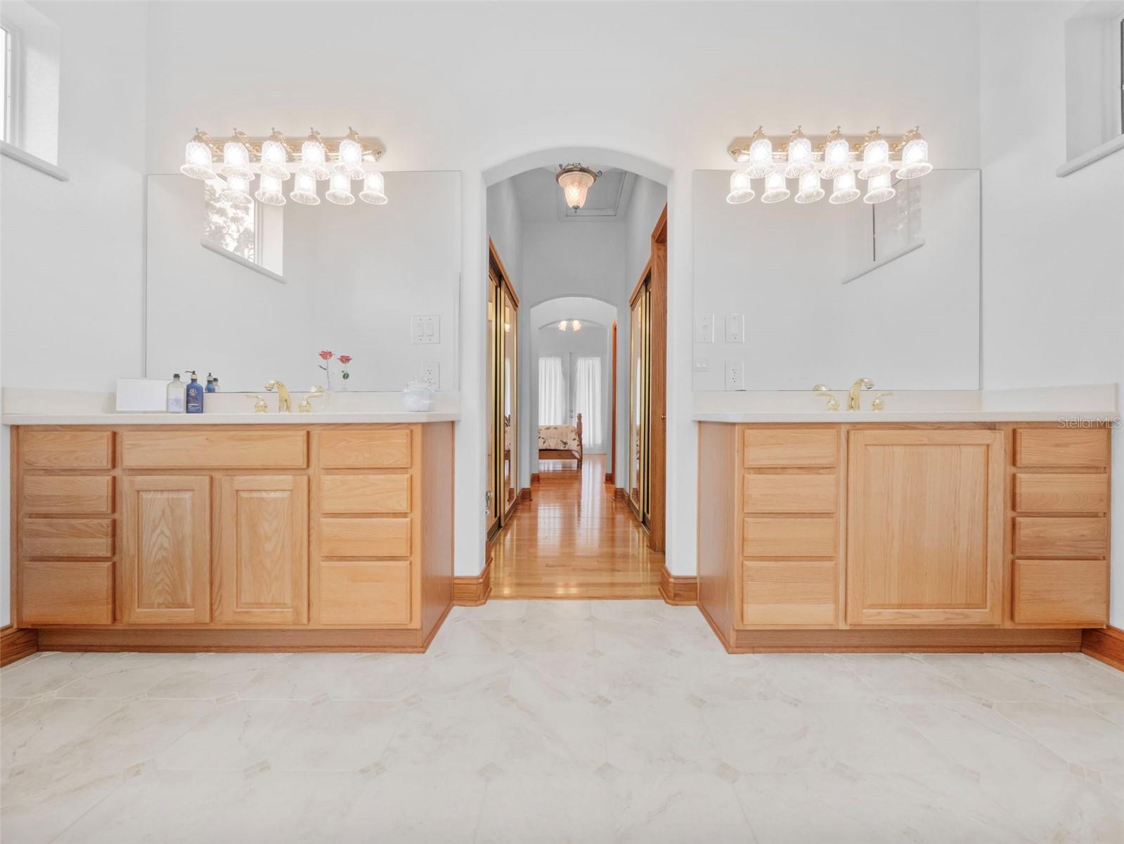 26301 SACKAMAXON DR, SORRENTO, FL, 32776