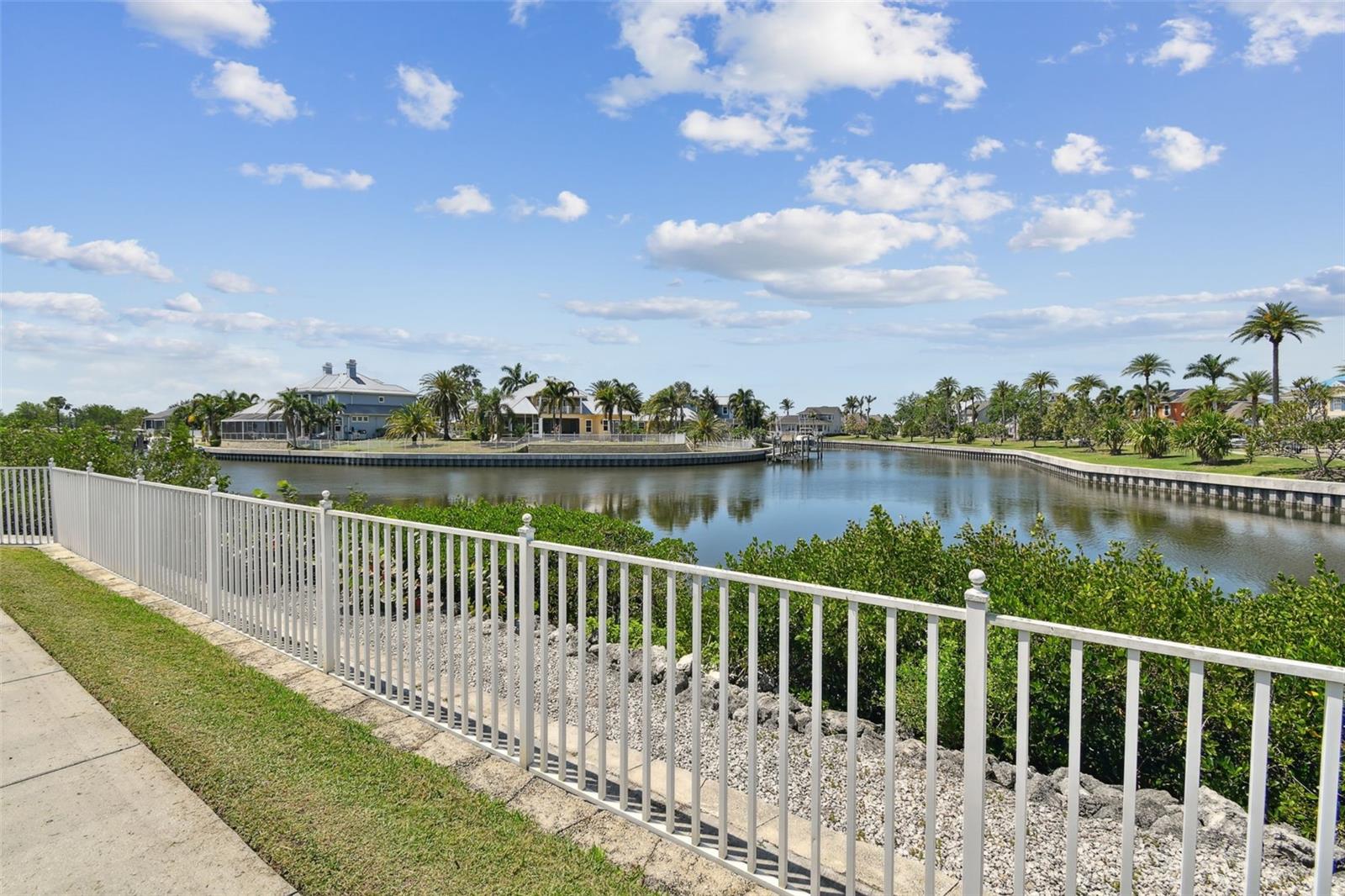 5702 TIDES PL, APOLLO BEACH, FL, 33572