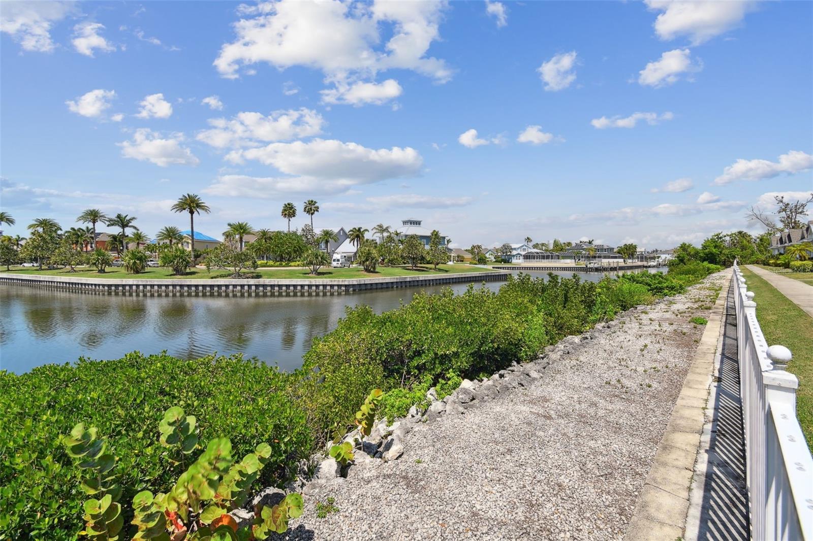 5702 TIDES PL, APOLLO BEACH, FL, 33572
