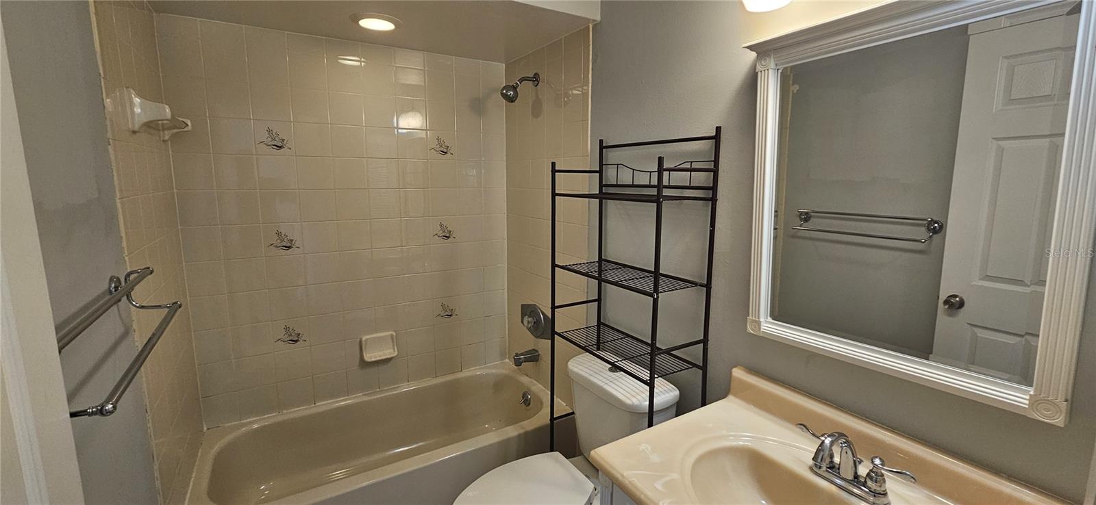 4904 VINCENNES CT #209, CAPE CORAL, FL, 33904