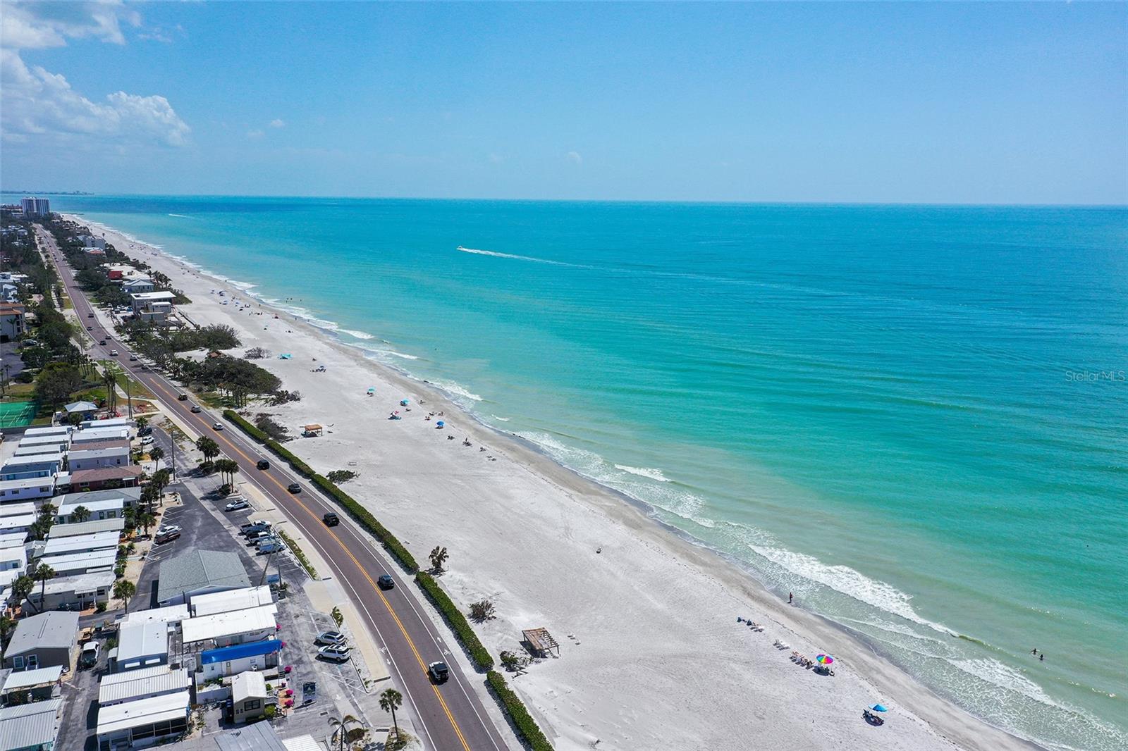 96 TWIN SHORES BLVD, LONGBOAT KEY, FL, 34228