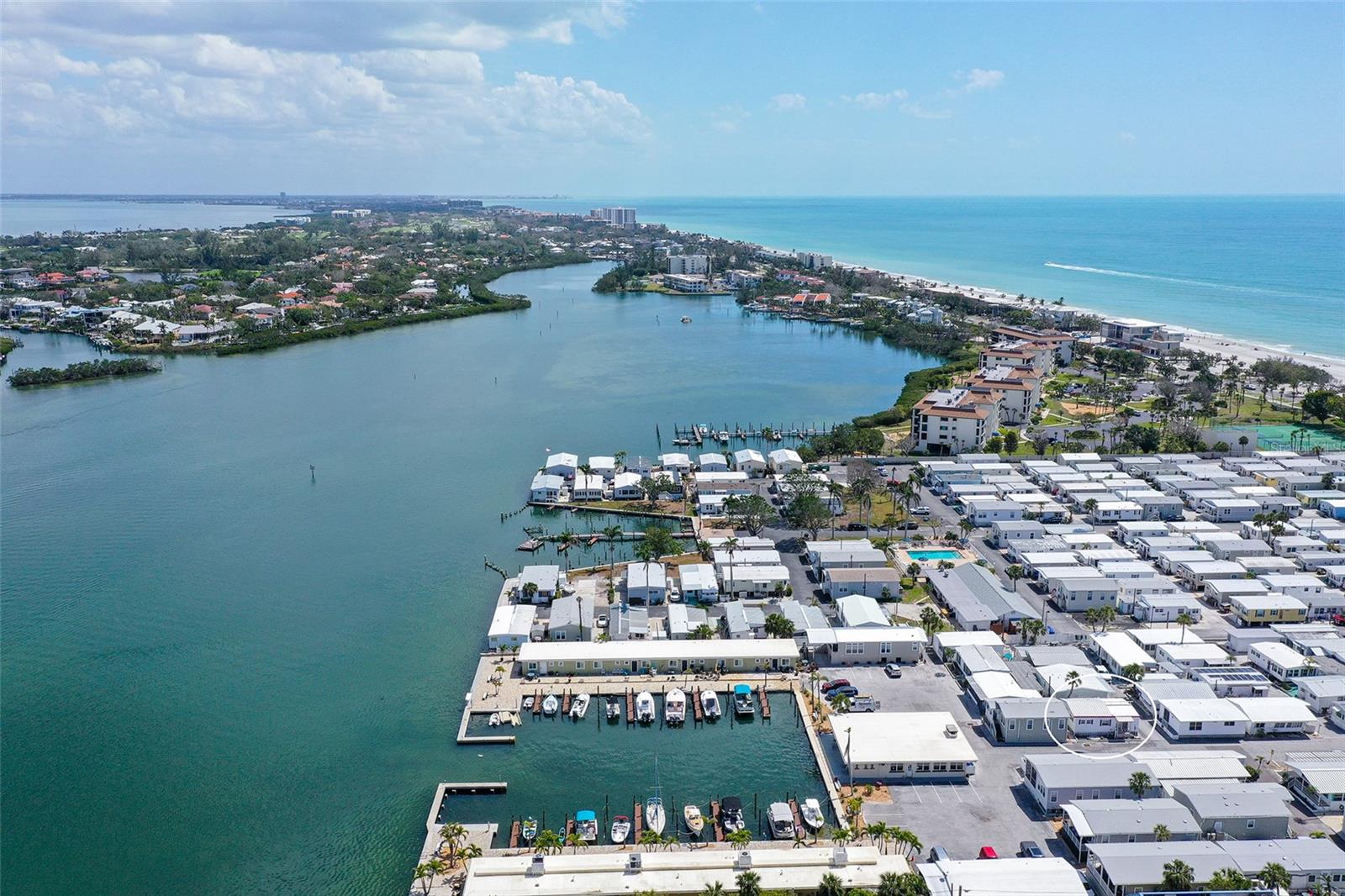 96 TWIN SHORES BLVD, LONGBOAT KEY, FL, 34228