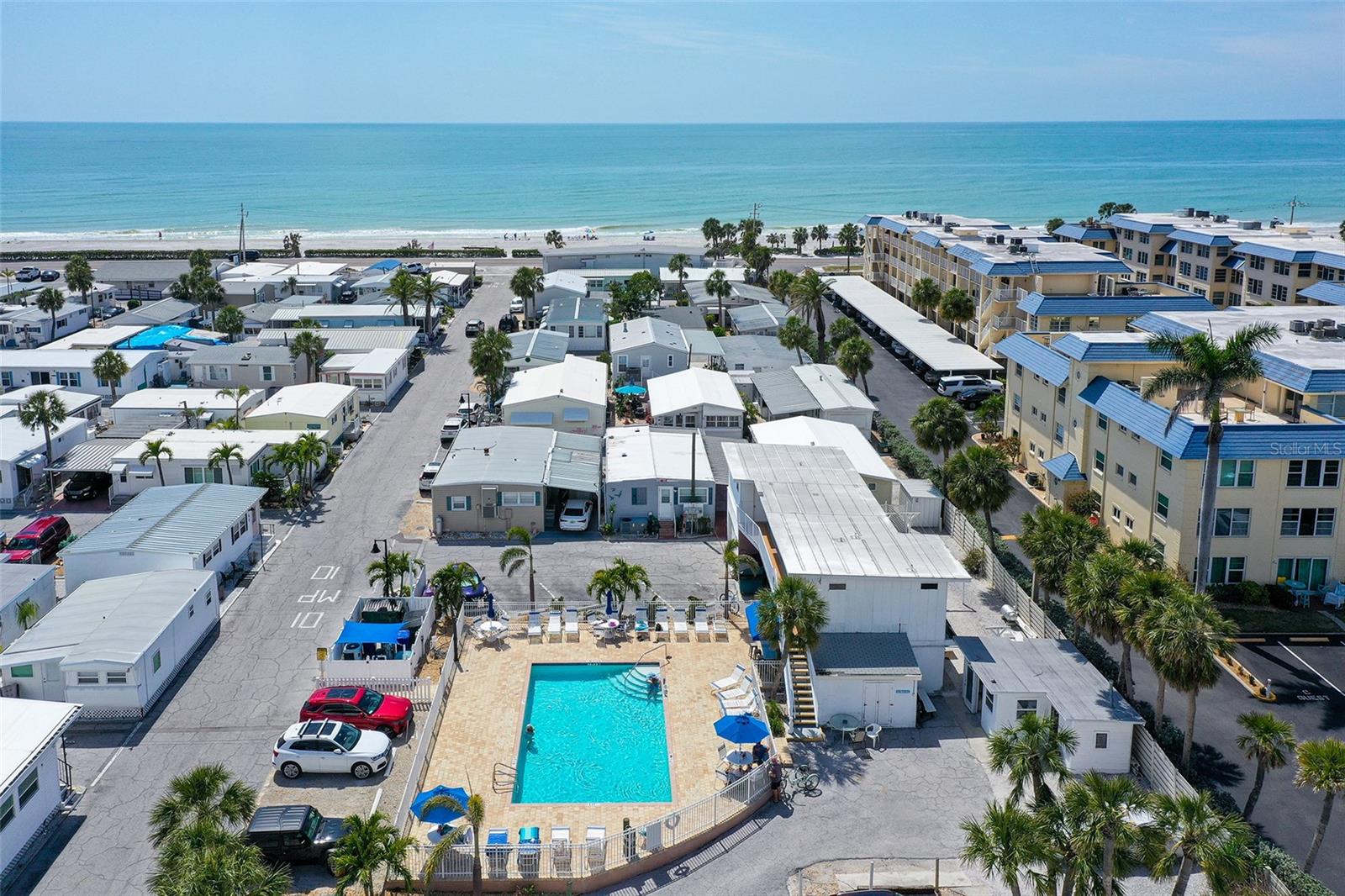 96 TWIN SHORES BLVD, LONGBOAT KEY, FL, 34228