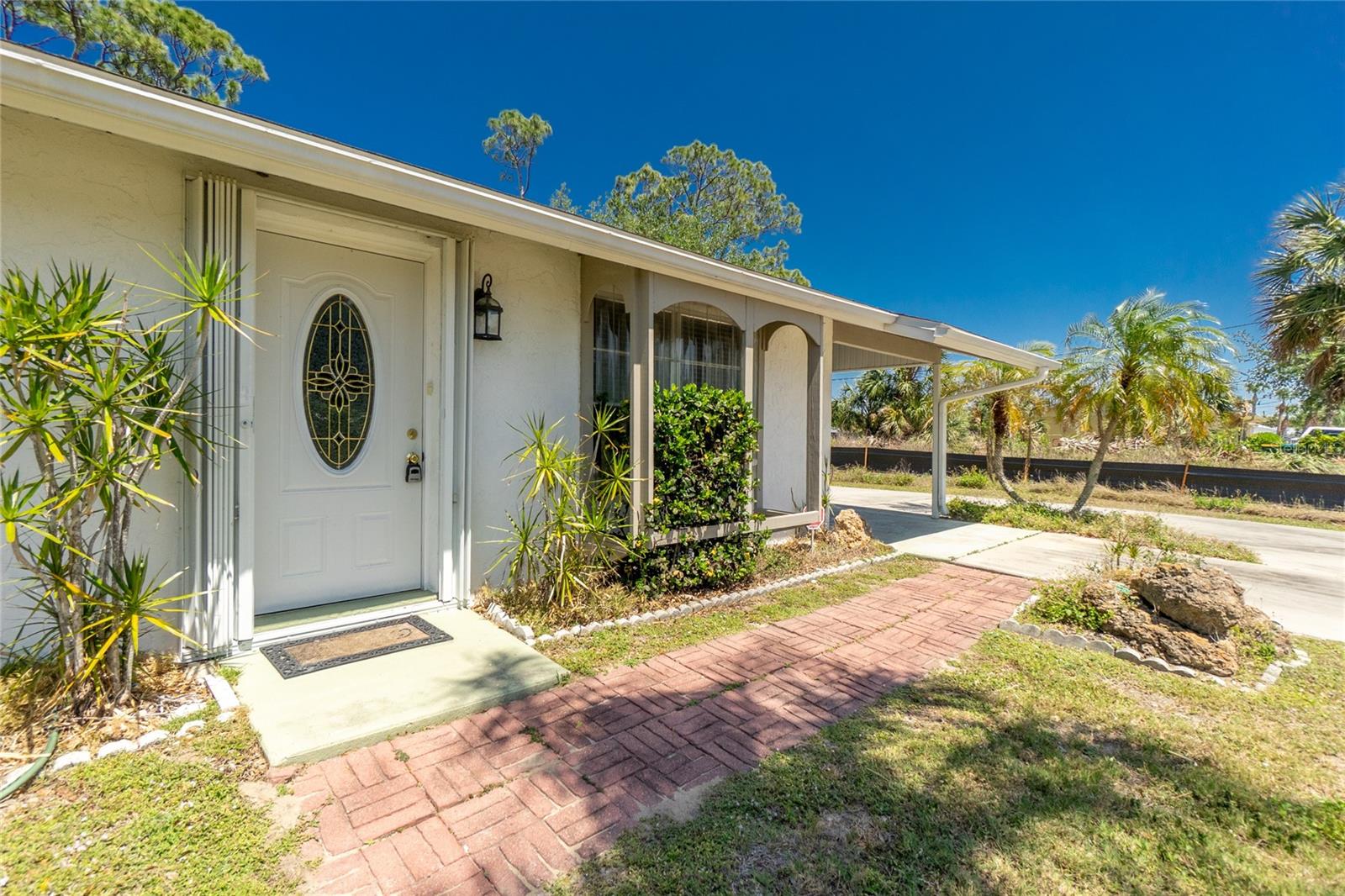 2690 AUBURN BLVD, PORT CHARLOTTE, FL, 33948