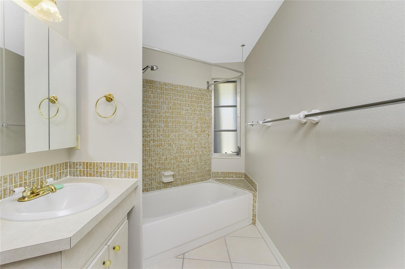 2690 AUBURN BLVD, PORT CHARLOTTE, FL, 33948