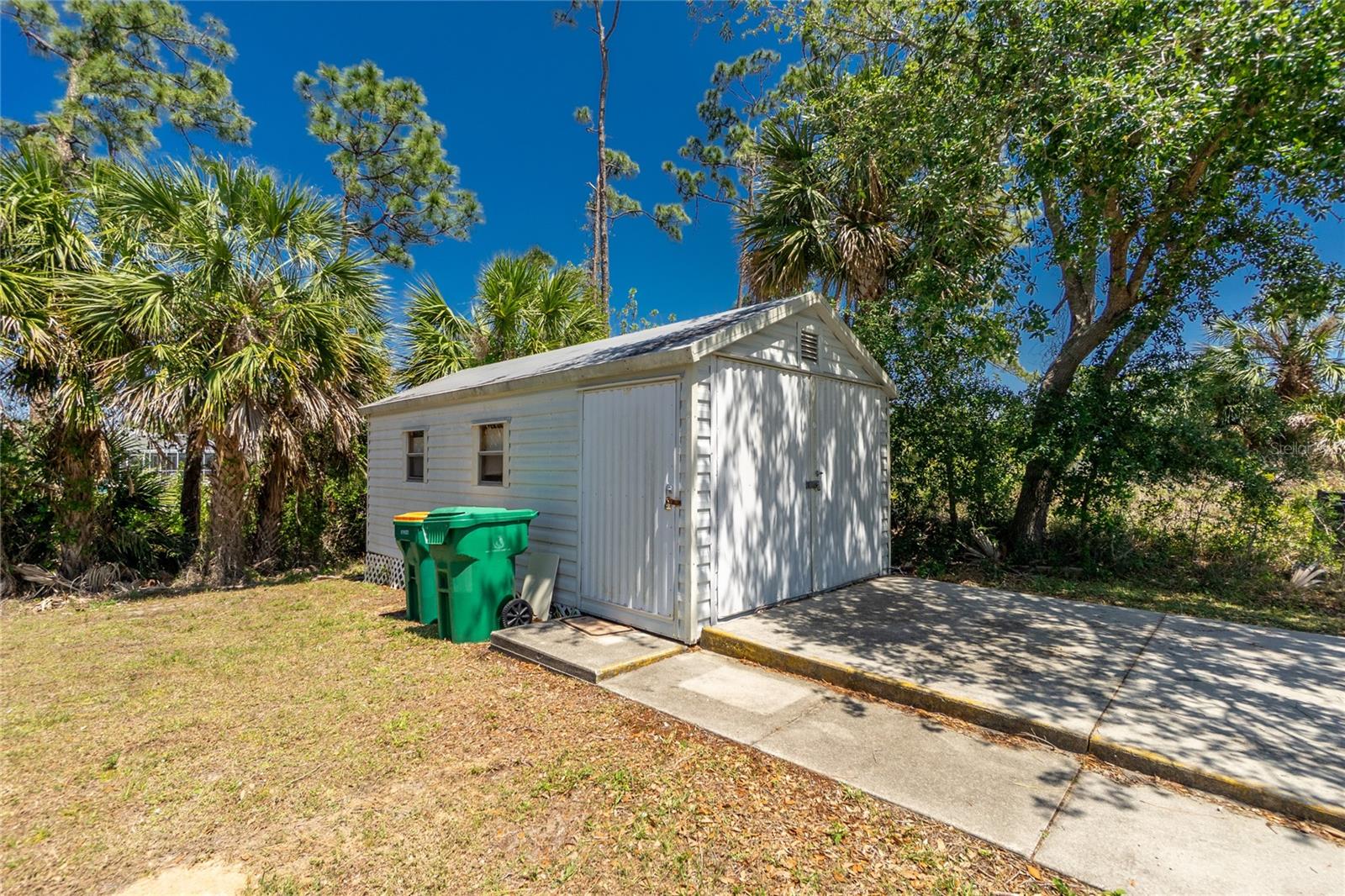 2690 AUBURN BLVD, PORT CHARLOTTE, FL, 33948