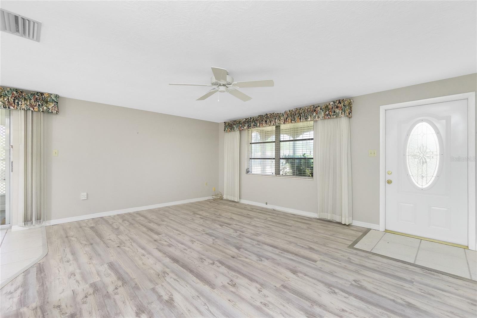 2690 AUBURN BLVD, PORT CHARLOTTE, FL, 33948