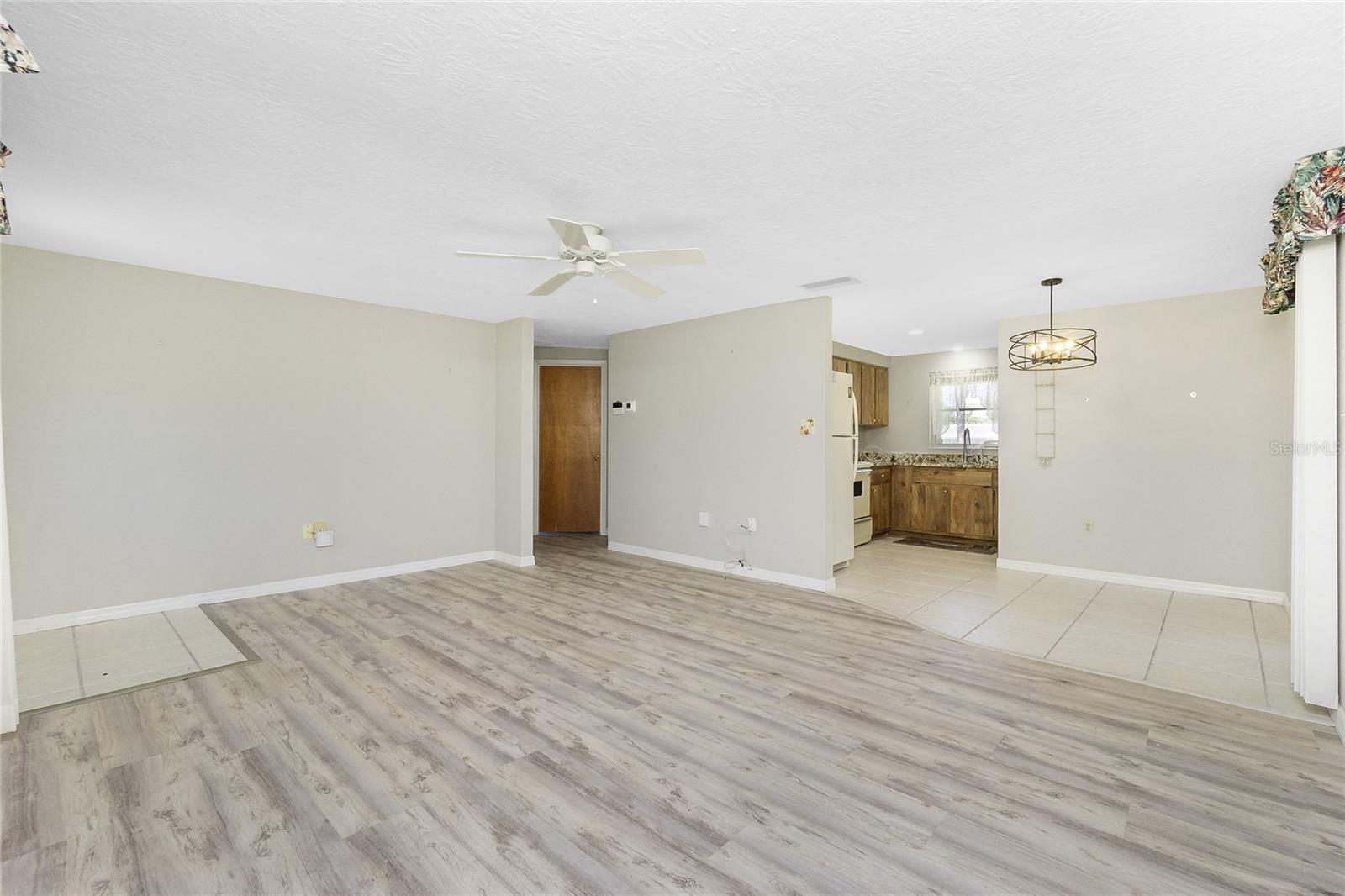 2690 AUBURN BLVD, PORT CHARLOTTE, FL, 33948