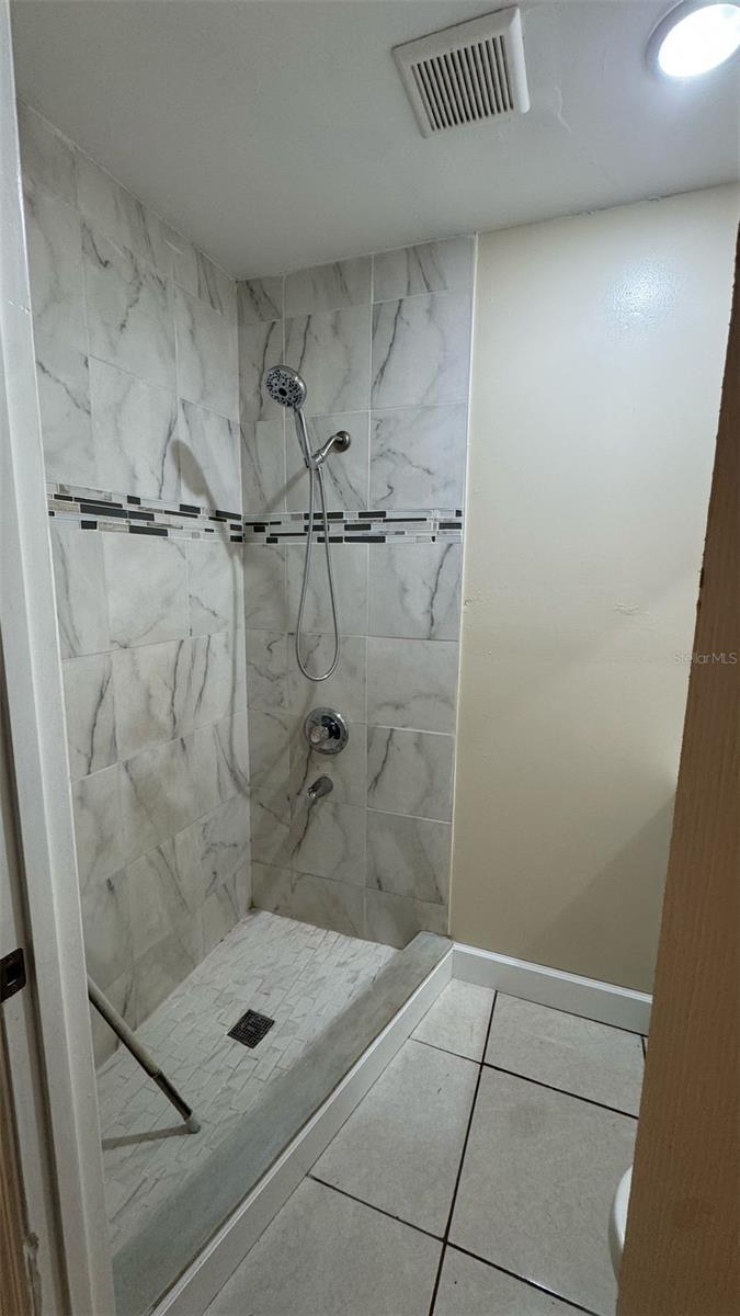 182 WENDELL AVE, GROVELAND, FL, 34736