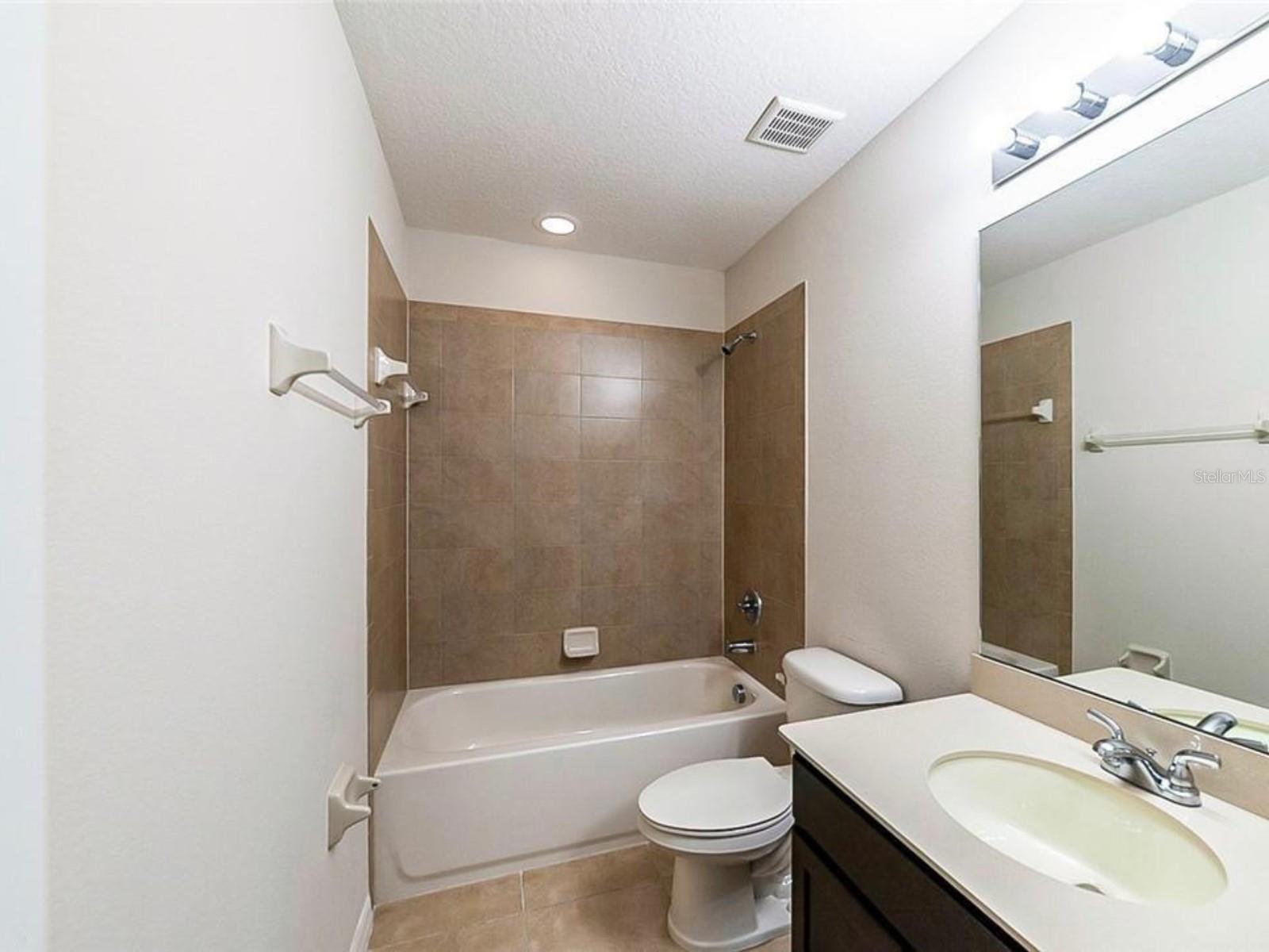 2440 SEVEN OAKS DR, ST CLOUD, FL, 34772