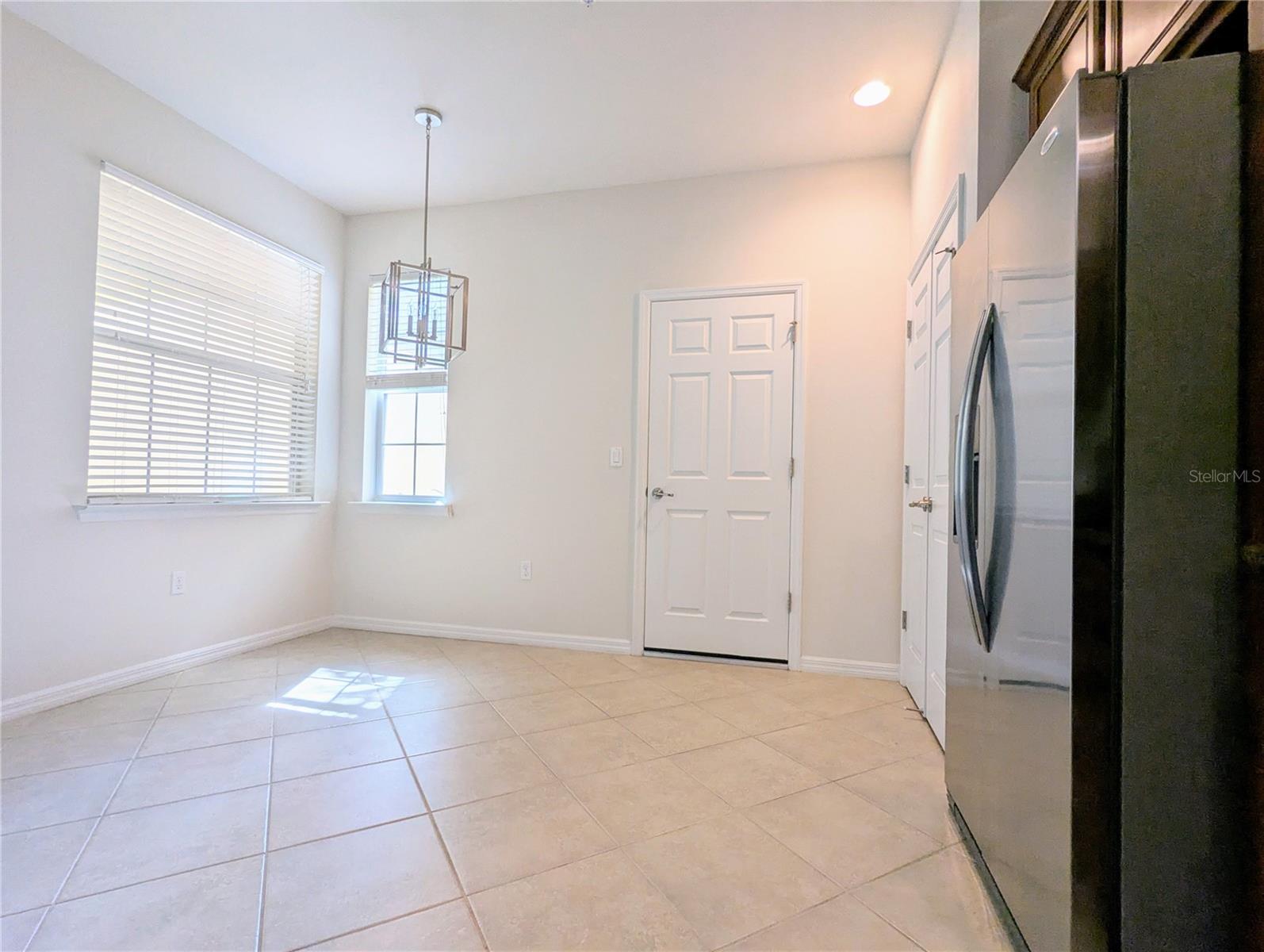7770 MOONSTONE DR #7-104, SARASOTA, FL, 34233