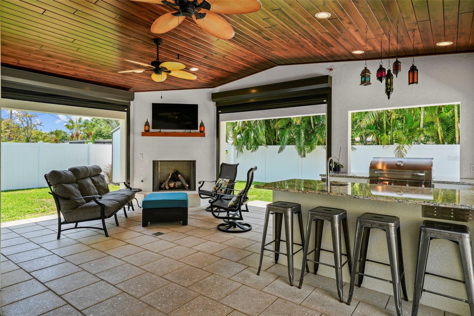 4196 10TH ST NE, ST PETERSBURG, FL, 33703