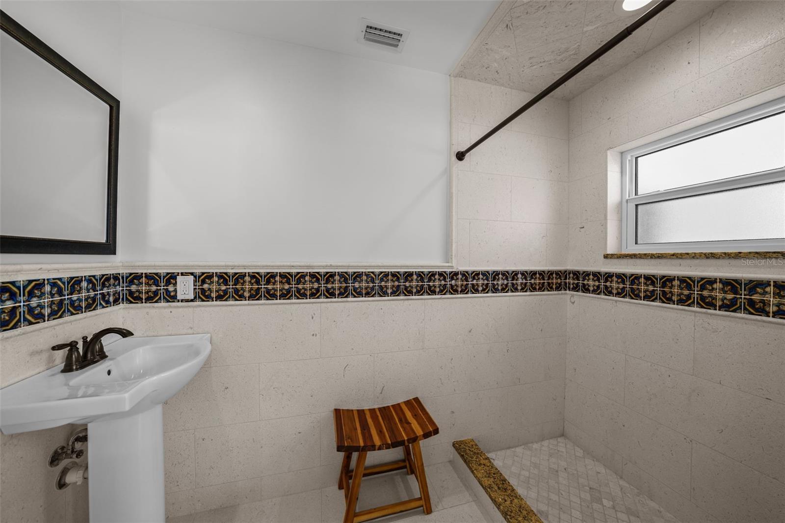 4196 10TH ST NE, ST PETERSBURG, FL, 33703