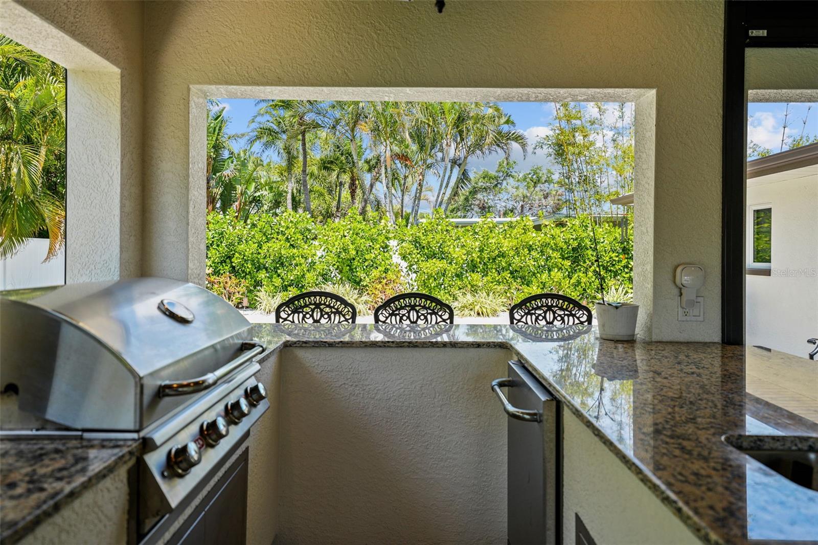 4196 10TH ST NE, ST PETERSBURG, FL, 33703