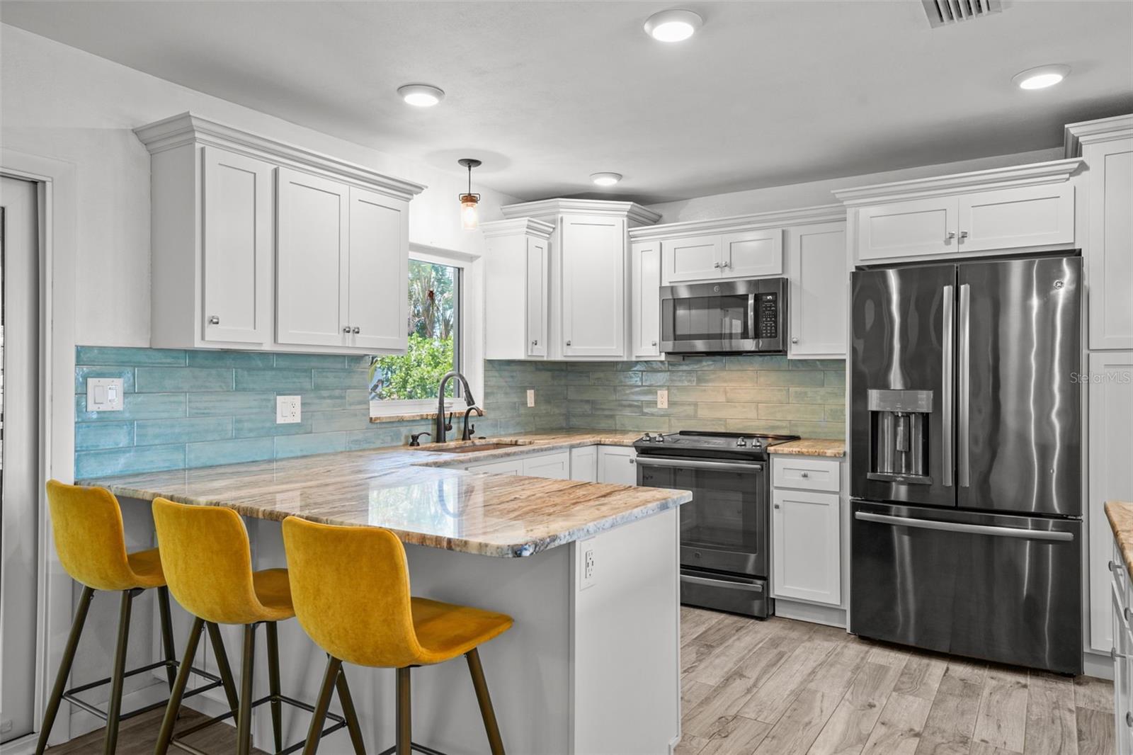 4196 10TH ST NE, ST PETERSBURG, FL, 33703