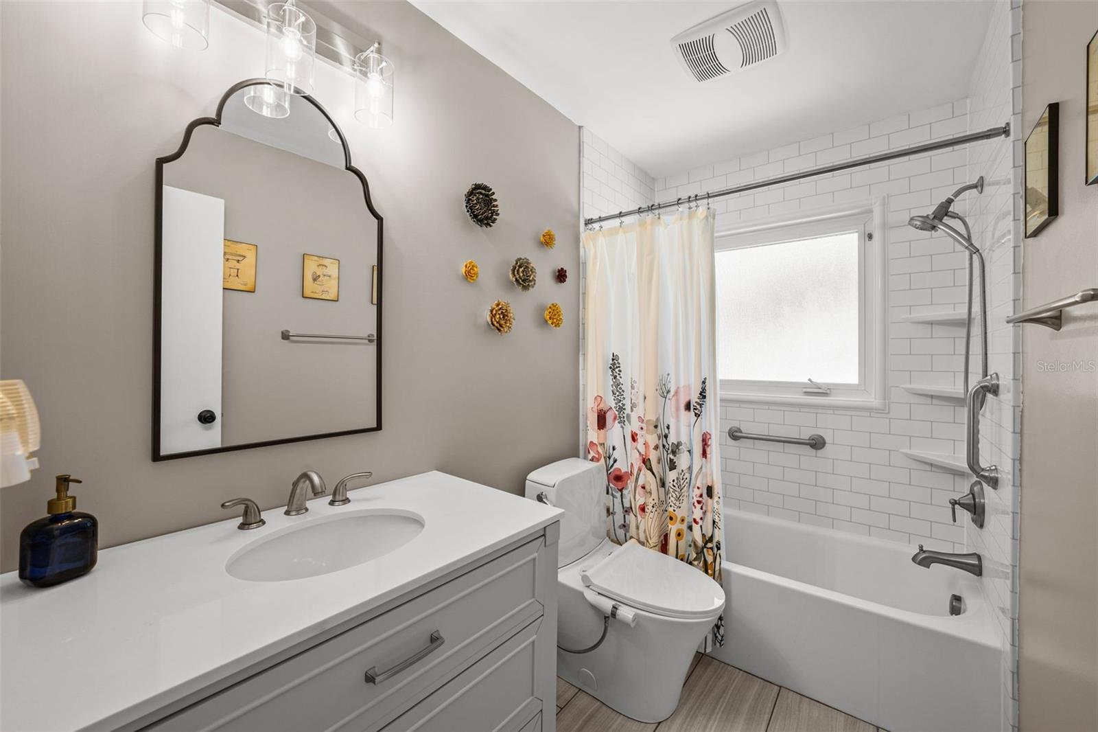 4196 10TH ST NE, ST PETERSBURG, FL, 33703