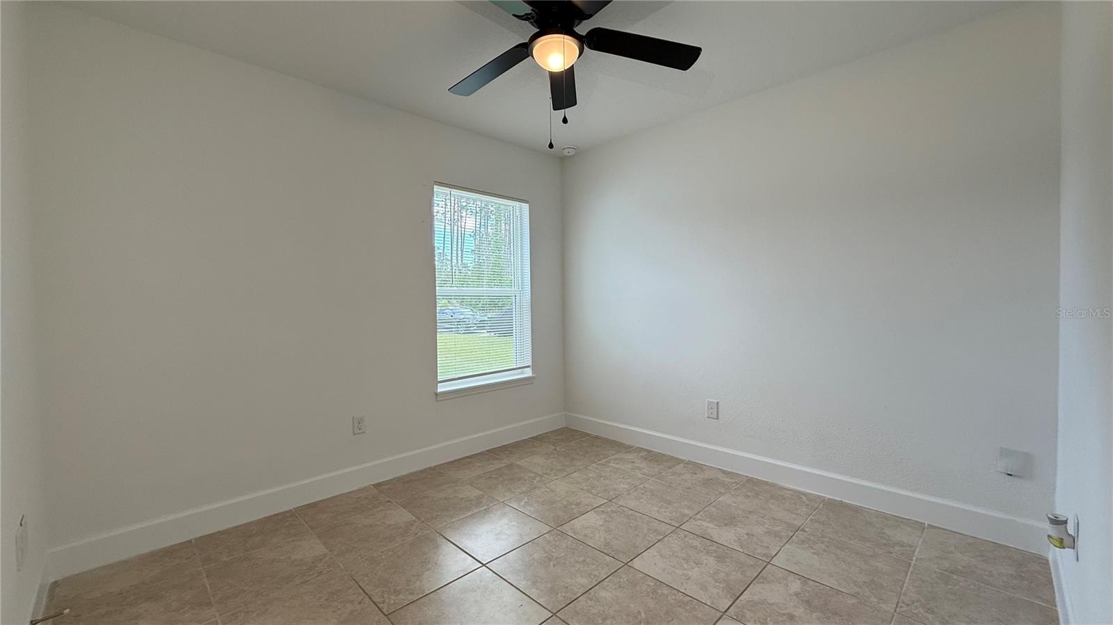 21 EMERALD LN, PALM COAST, FL, 32164