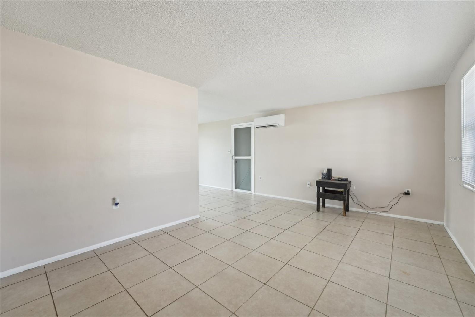 7034 N KING ARTHUR DR E #4, PORT RICHEY, FL, 34668