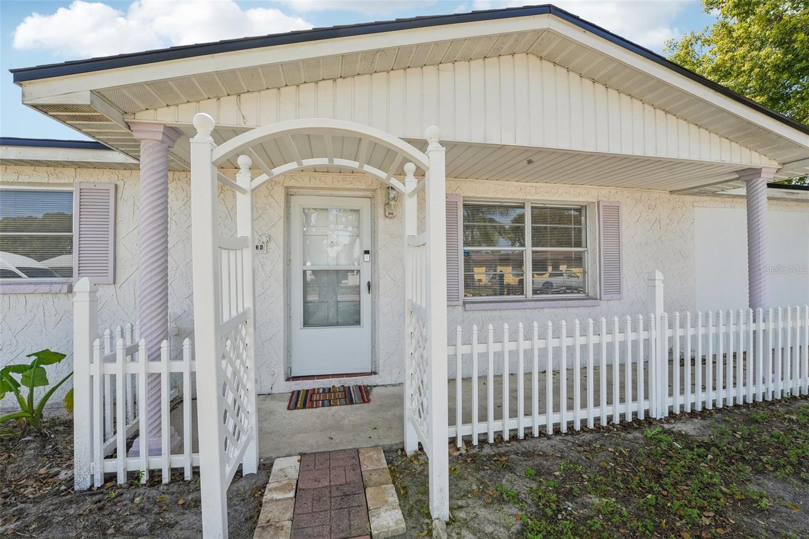7034 N KING ARTHUR DR E #4, PORT RICHEY, FL, 34668