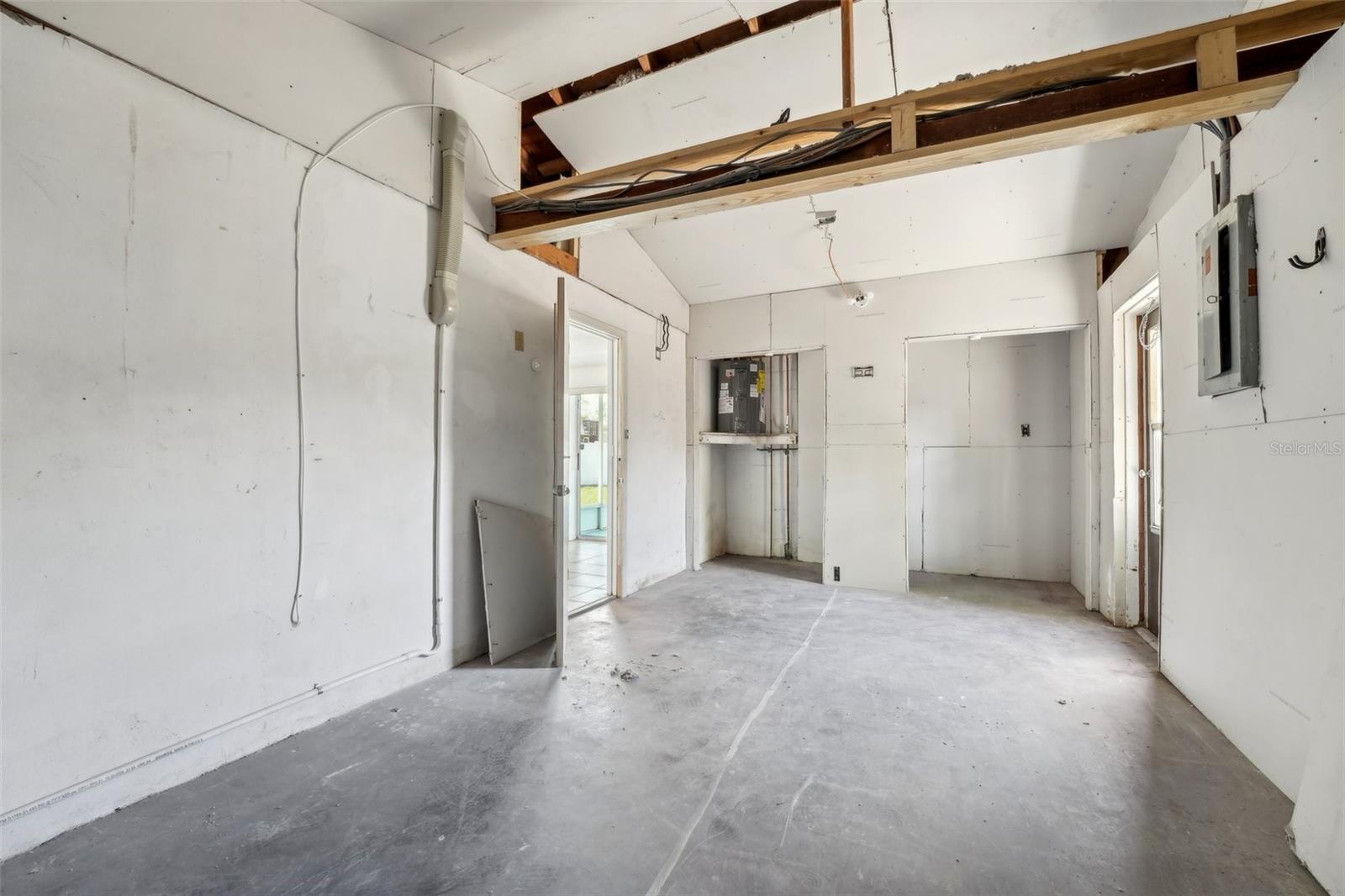 7034 N KING ARTHUR DR E #4, PORT RICHEY, FL, 34668