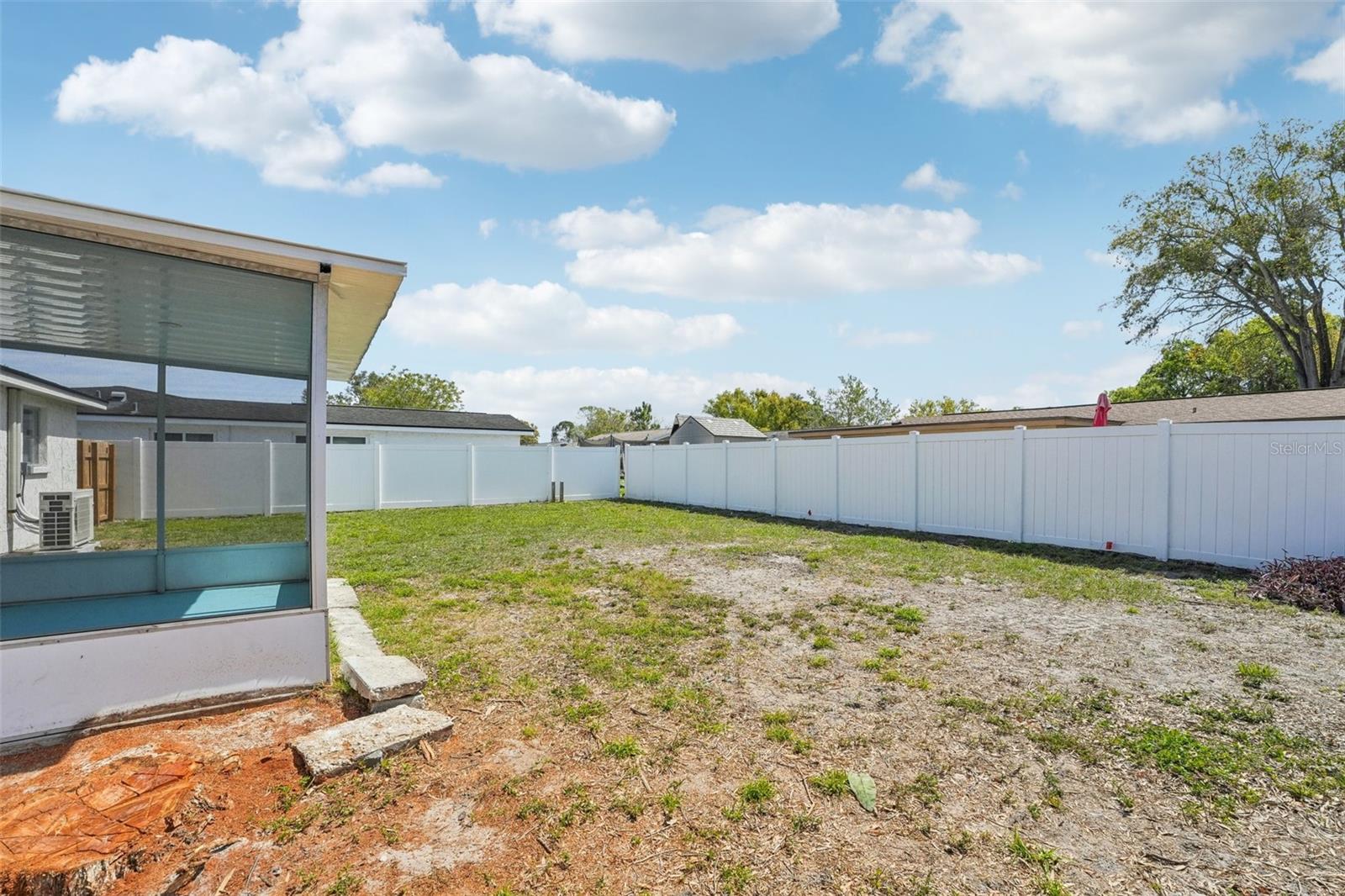 7034 N KING ARTHUR DR E #4, PORT RICHEY, FL, 34668