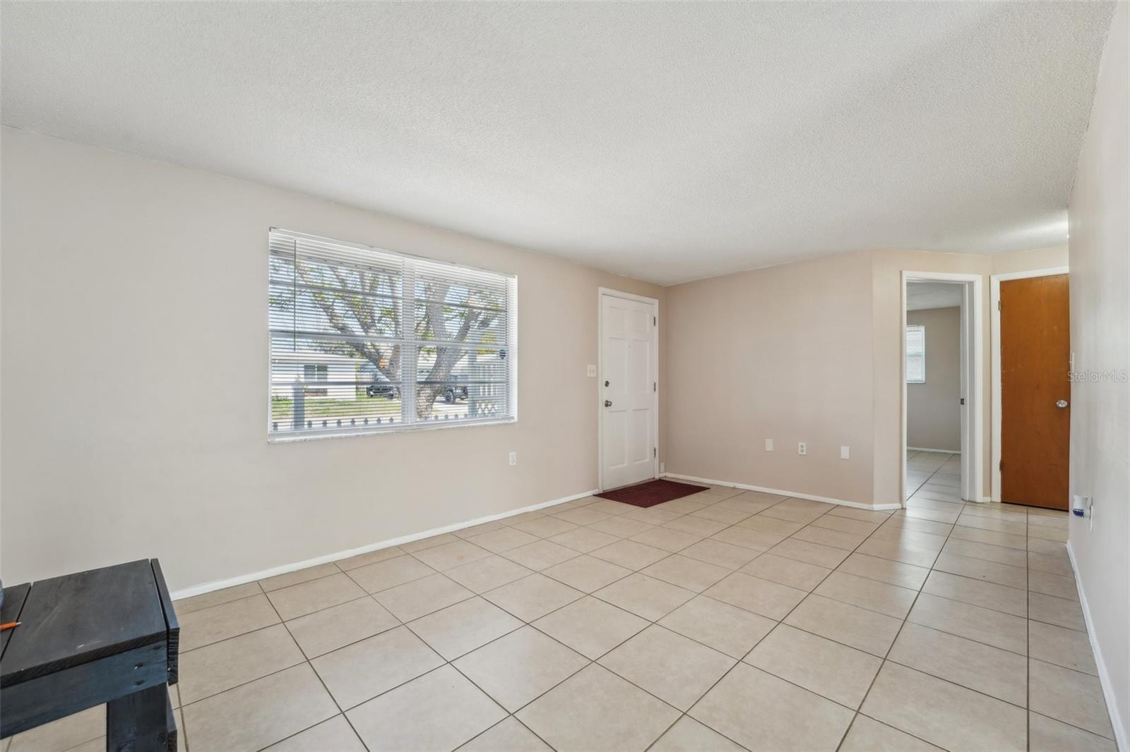 7034 N KING ARTHUR DR E #4, PORT RICHEY, FL, 34668