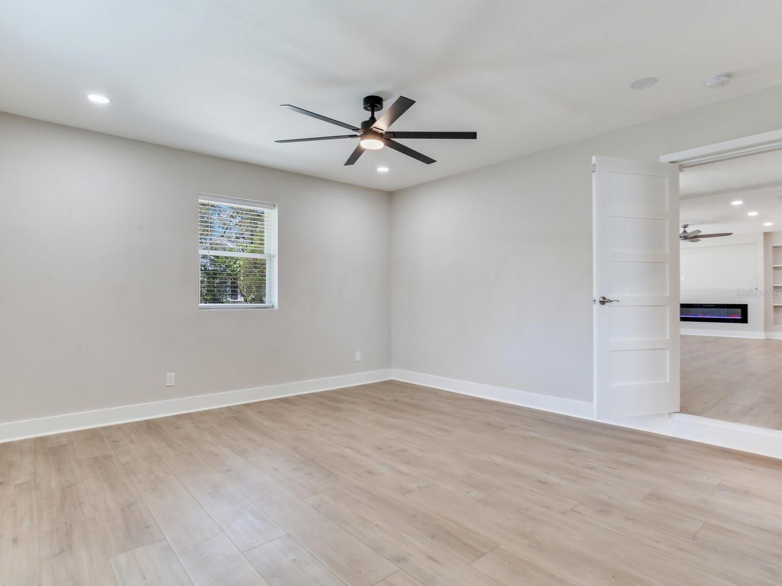 623 15TH AVE NW, LARGO, FL, 33770