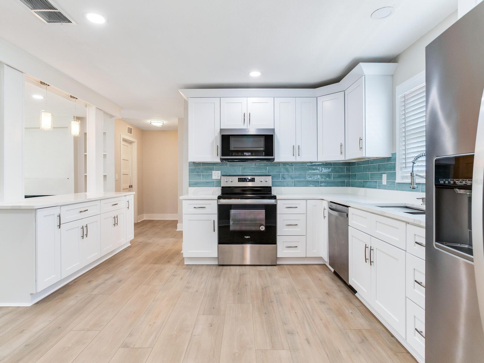 623 15TH AVE NW, LARGO, FL, 33770