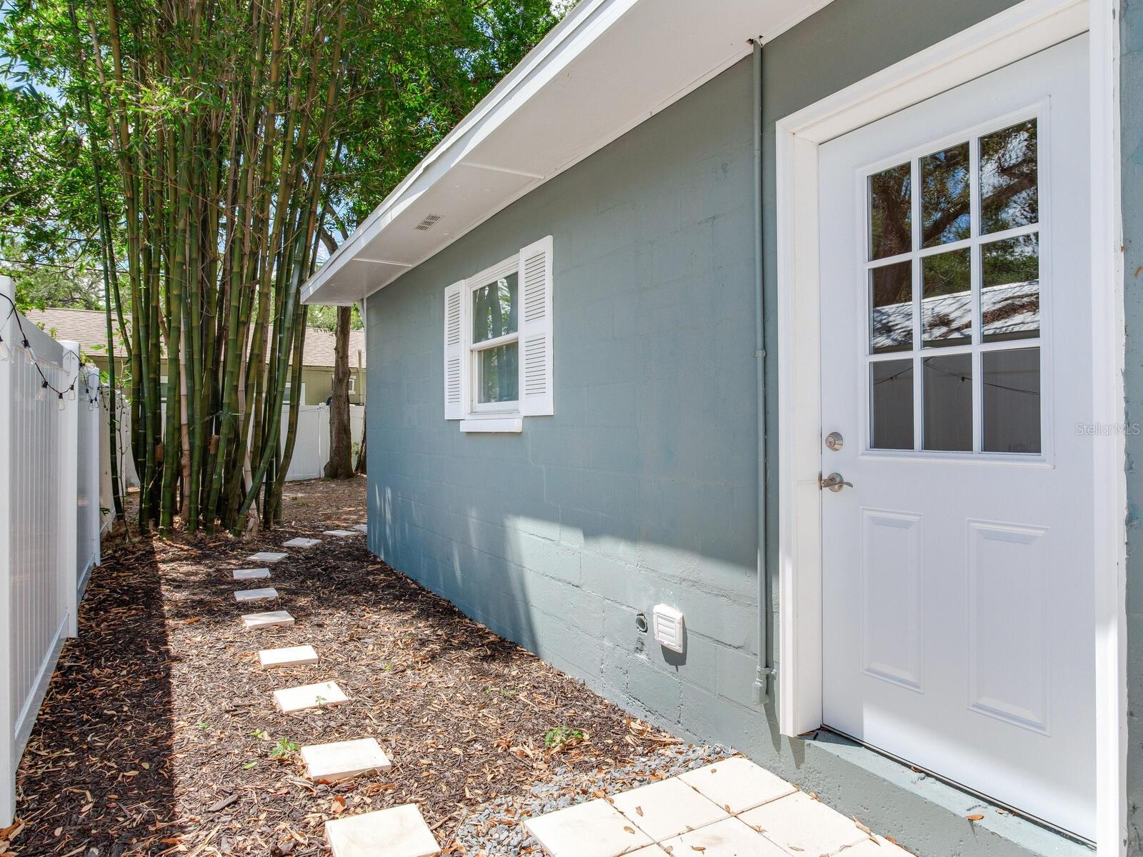 623 15TH AVE NW, LARGO, FL, 33770