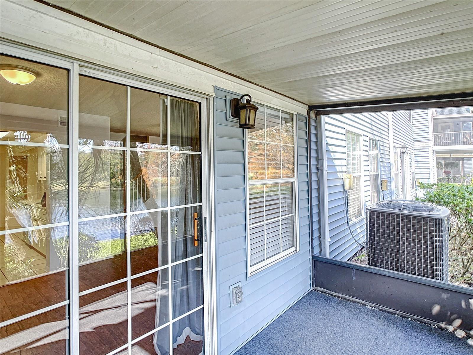 2211 COACH HOUSE BLVD #305, ORLANDO, FL, 32812