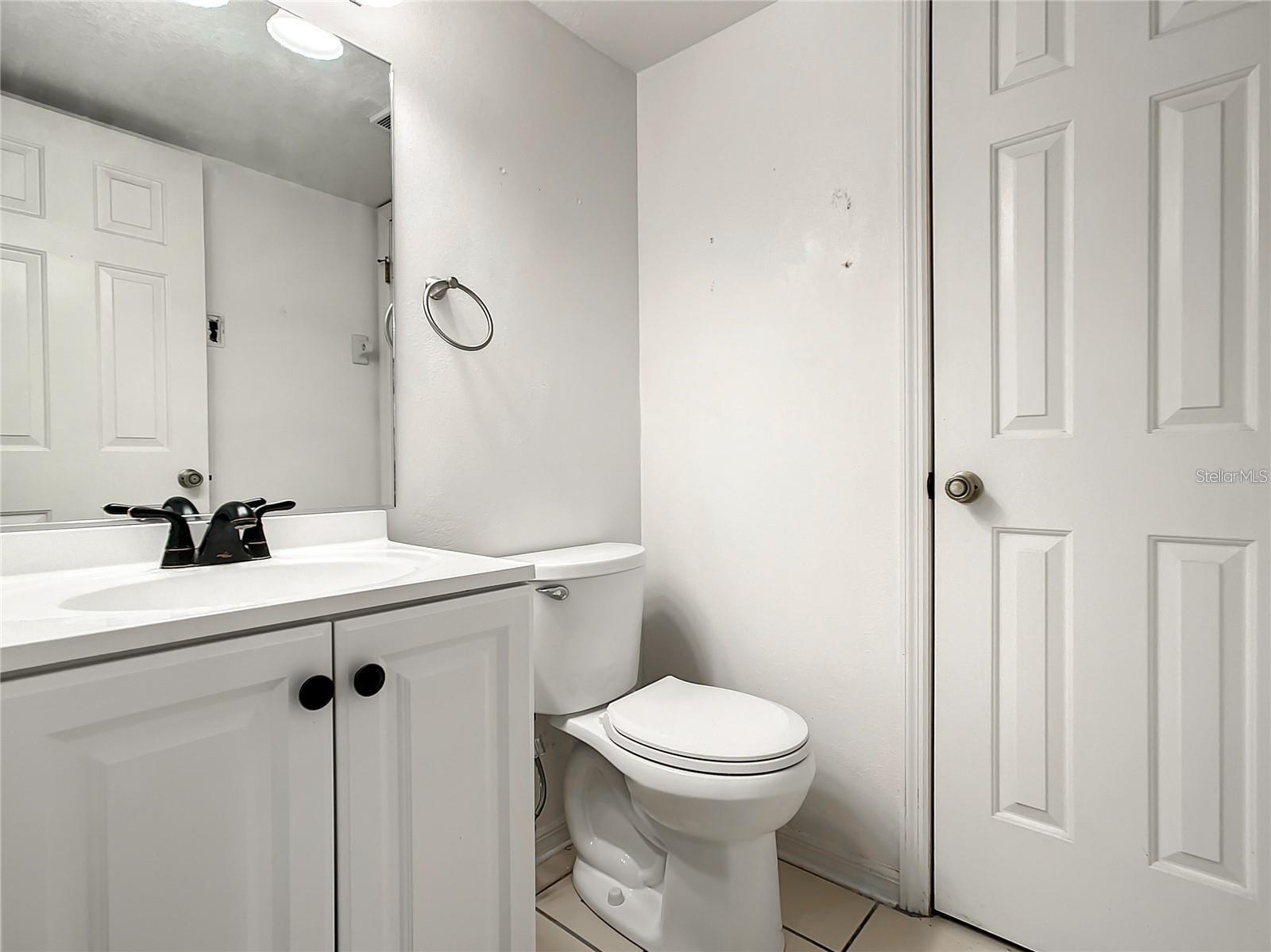 2211 COACH HOUSE BLVD #305, ORLANDO, FL, 32812