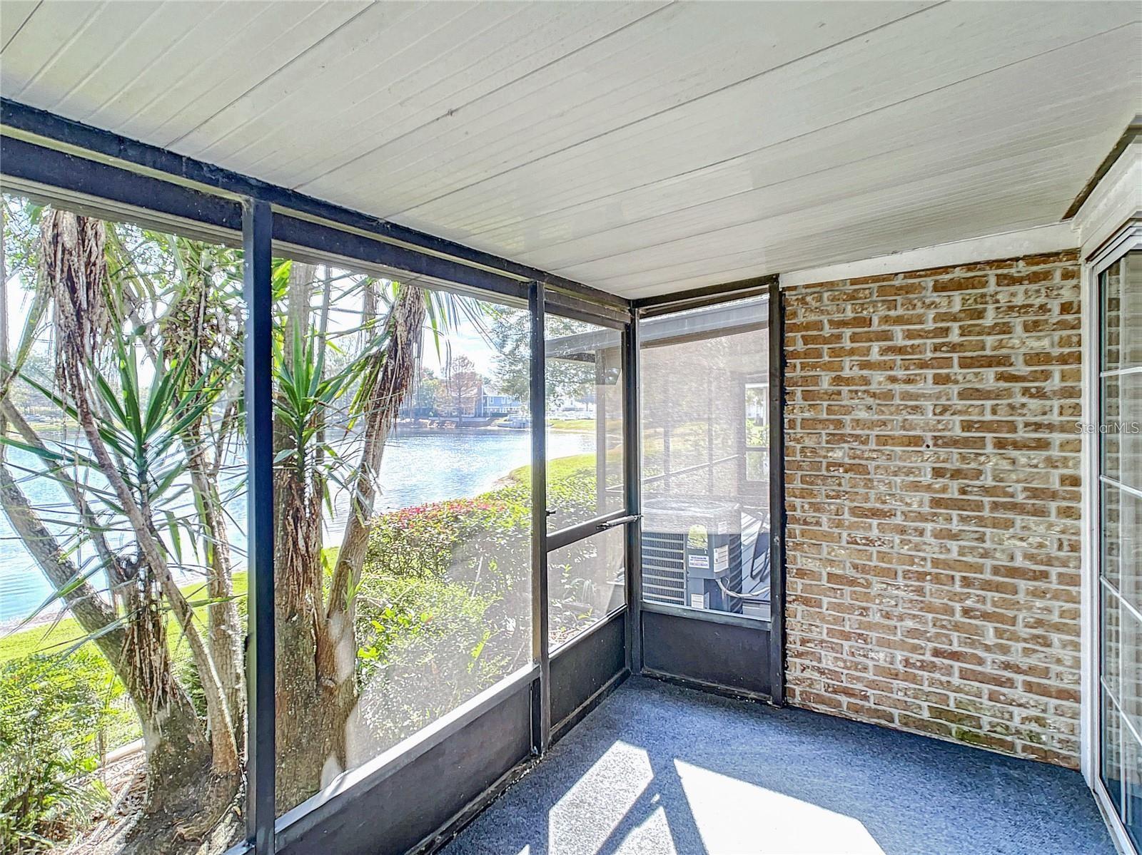 2211 COACH HOUSE BLVD #305, ORLANDO, FL, 32812