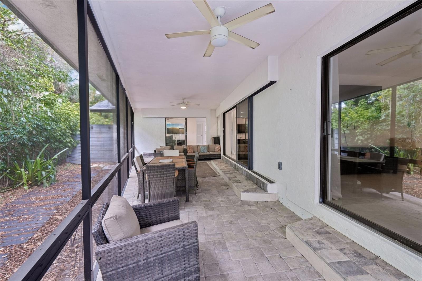 155 OLD TAMIAMI TRL, NAPLES, FL, 34110