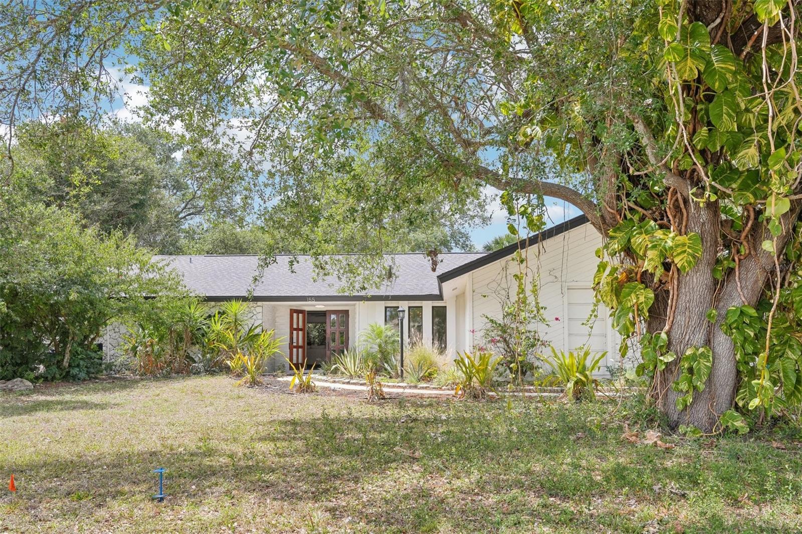 155 OLD TAMIAMI TRL, NAPLES, FL, 34110