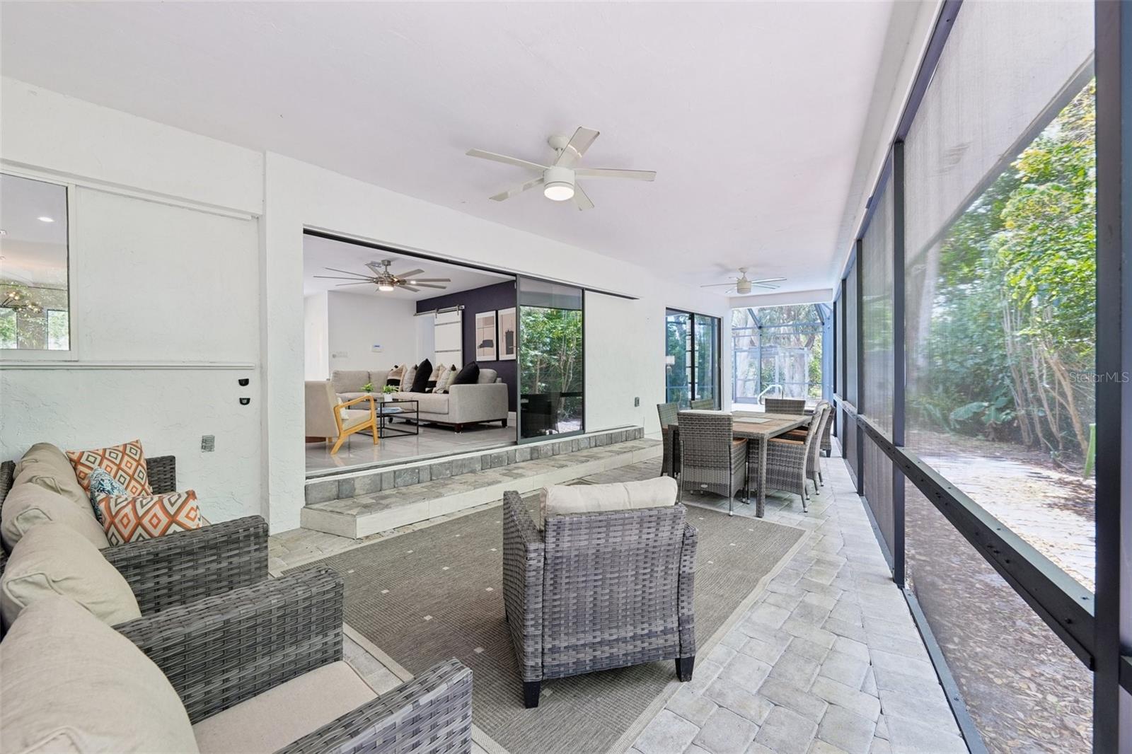 155 OLD TAMIAMI TRL, NAPLES, FL, 34110