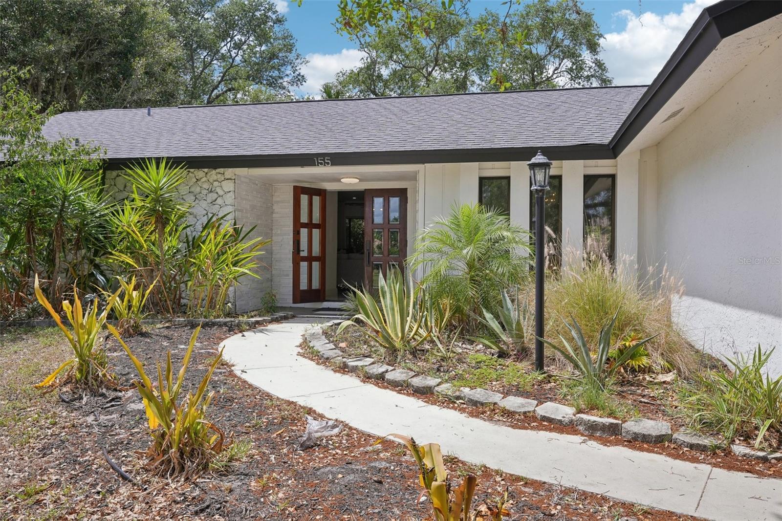 155 OLD TAMIAMI TRL, NAPLES, FL, 34110