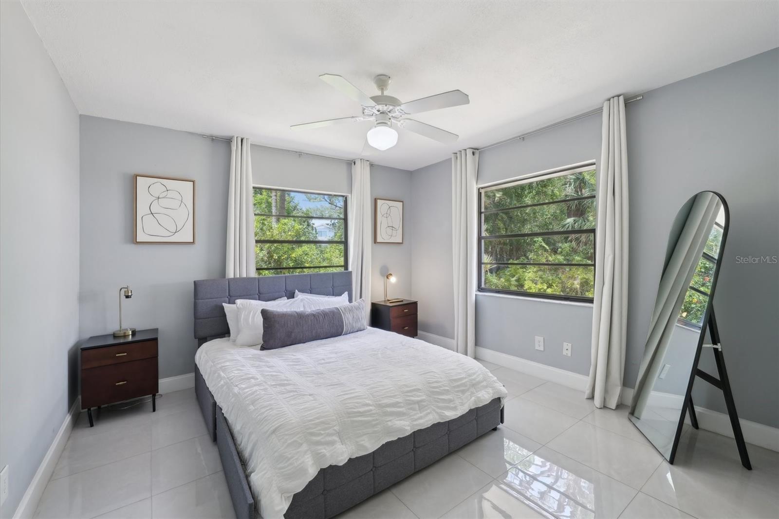 155 OLD TAMIAMI TRL, NAPLES, FL, 34110