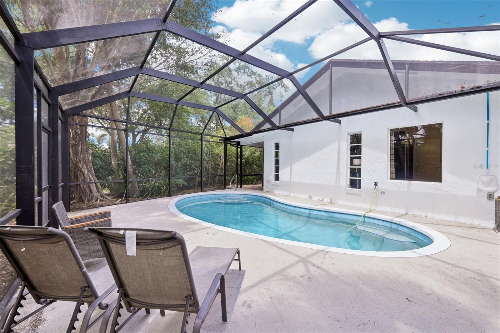 155 OLD TAMIAMI TRL, NAPLES, FL, 34110