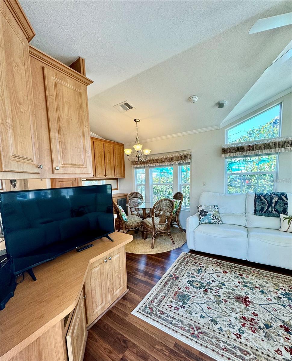 304 ST GEORGE DR, DAVENPORT, FL, 33837