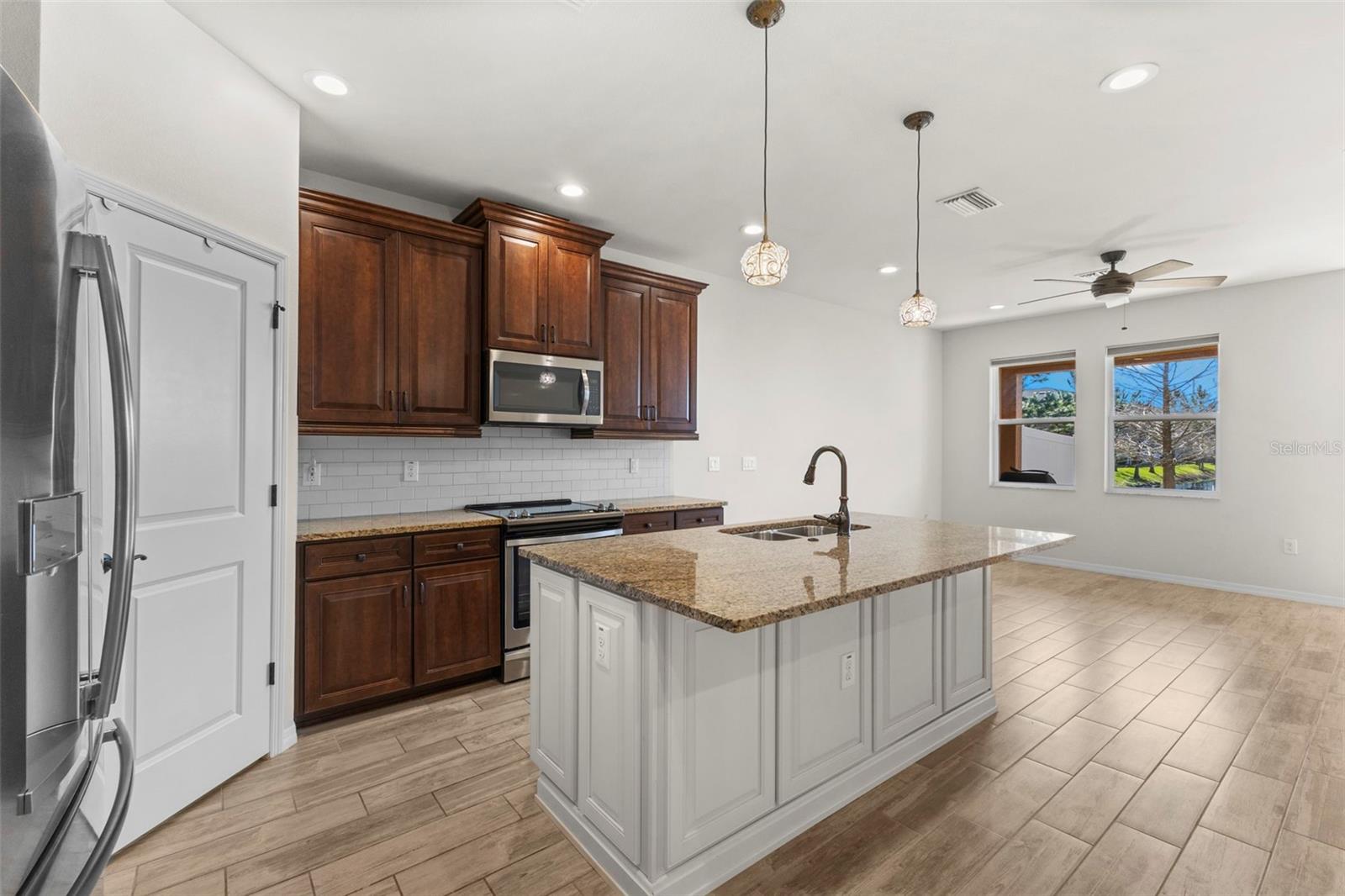 3214 PAINTED BLOSSOM CT, LUTZ, FL, 33558