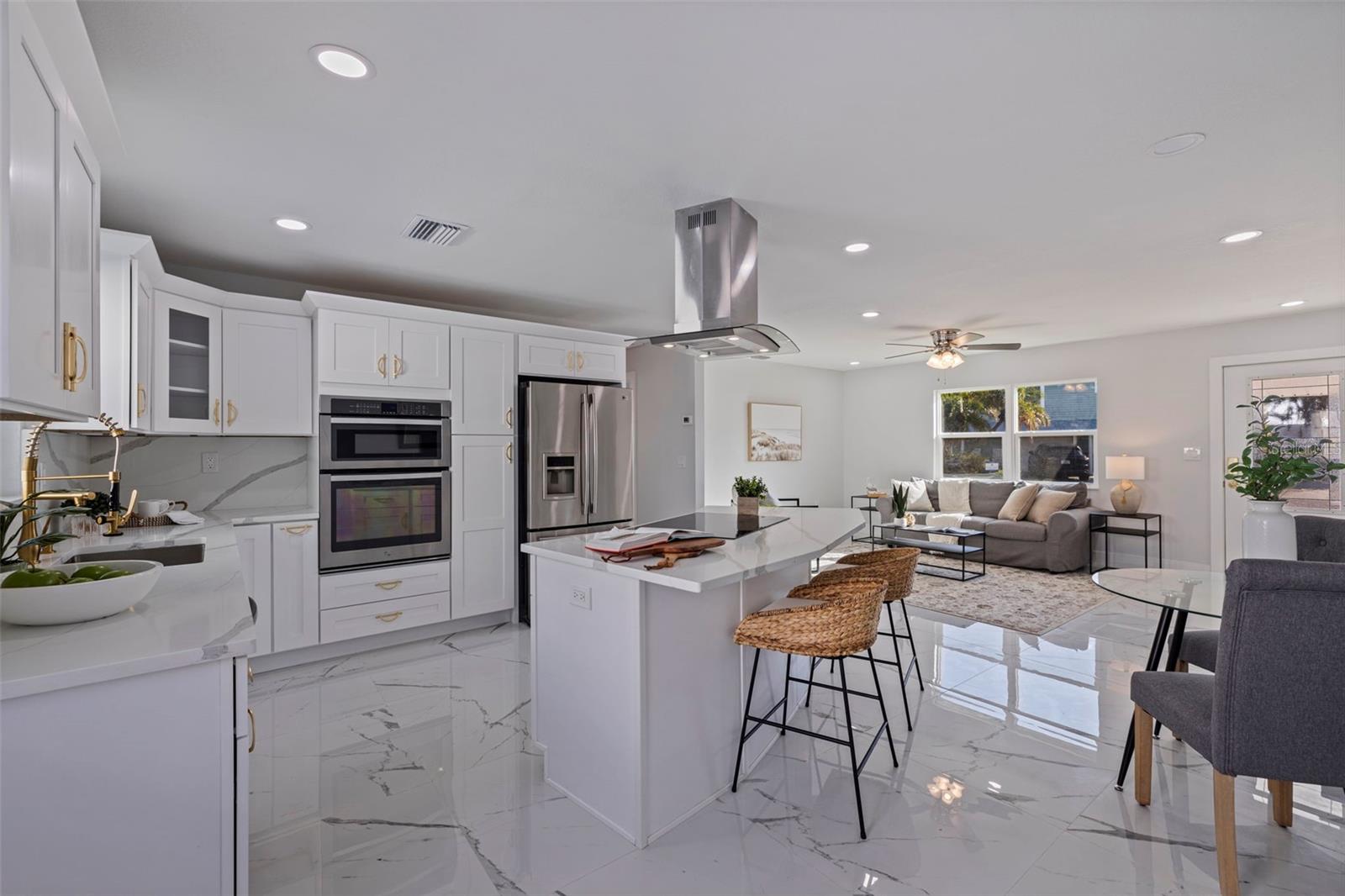 145 174TH TERRACE DR E, REDINGTON SHORES, FL, 33708