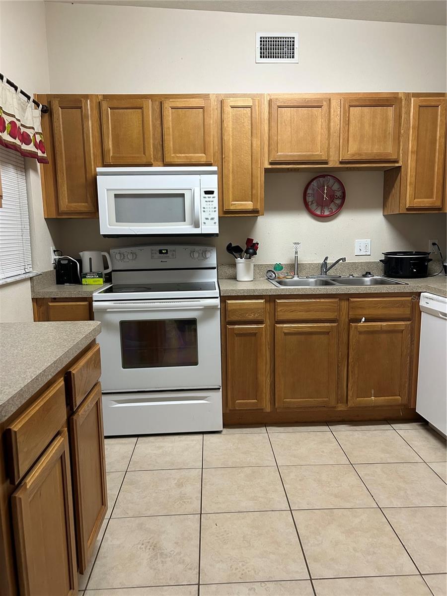 104 N SUNLAND DR, SANFORD, FL, 32773