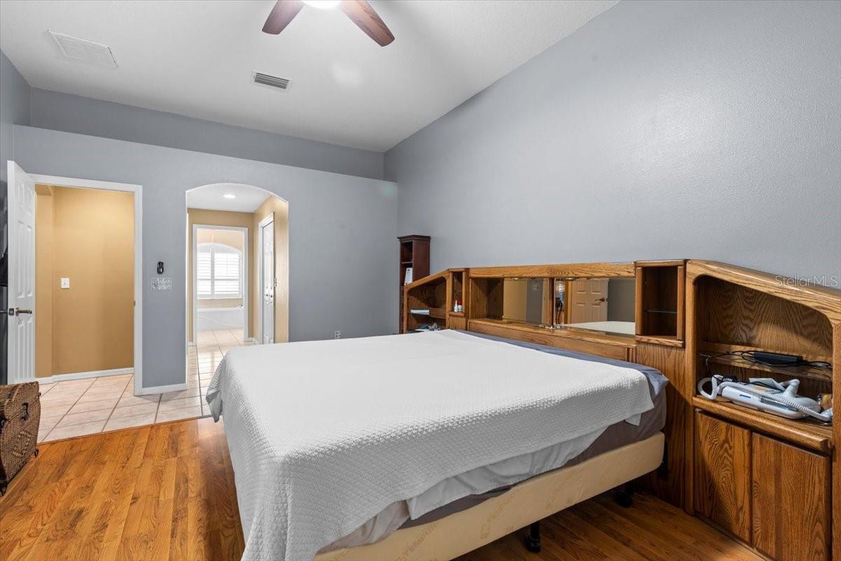 4508 COMPASS OAKS DR, VALRICO, FL, 33596