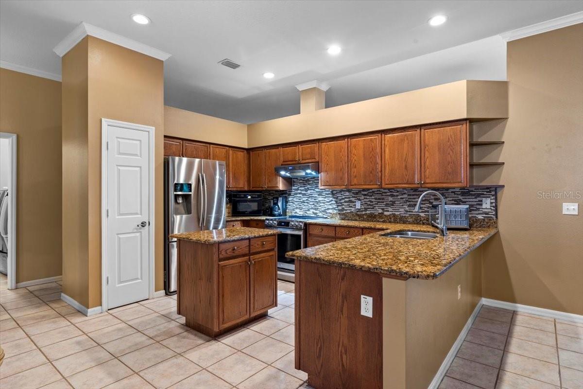 4508 COMPASS OAKS DR, VALRICO, FL, 33596