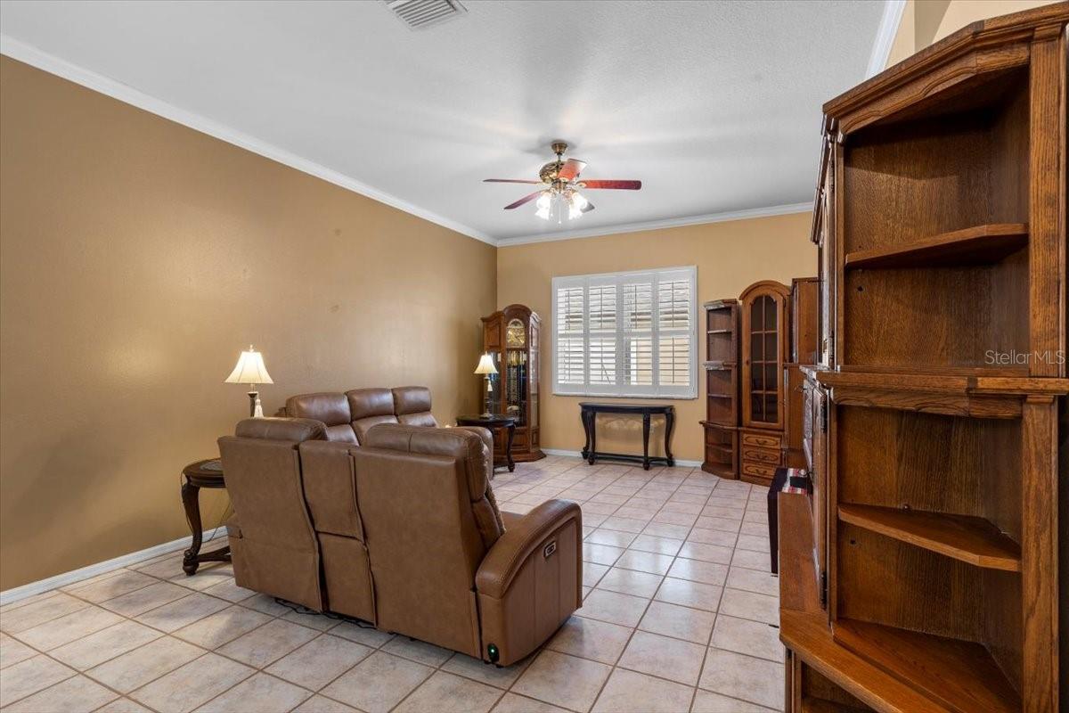 4508 COMPASS OAKS DR, VALRICO, FL, 33596