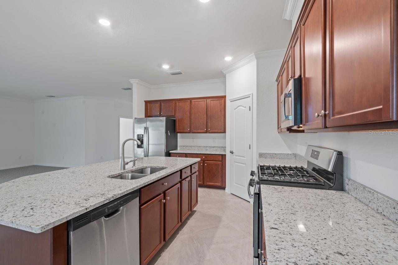 5115 TOBERMORY WAY, BRADENTON, FL, 34211