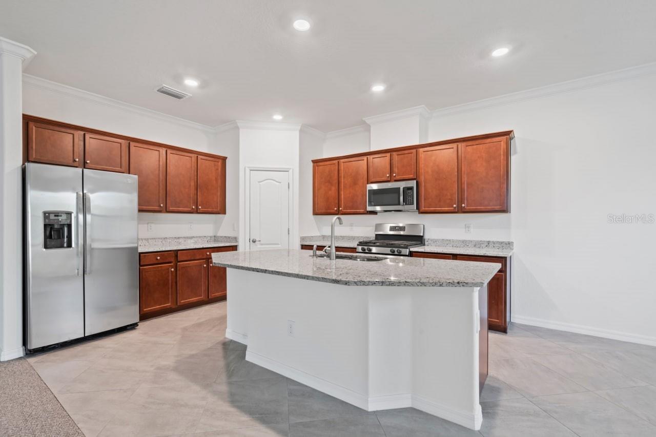 5115 TOBERMORY WAY, BRADENTON, FL, 34211