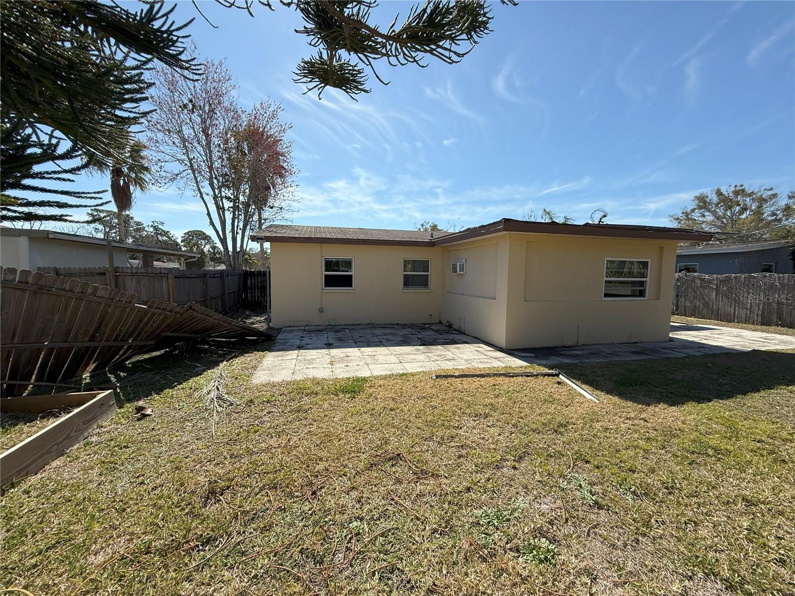 4911 LARGO TER, NEW PORT RICHEY, FL, 34652