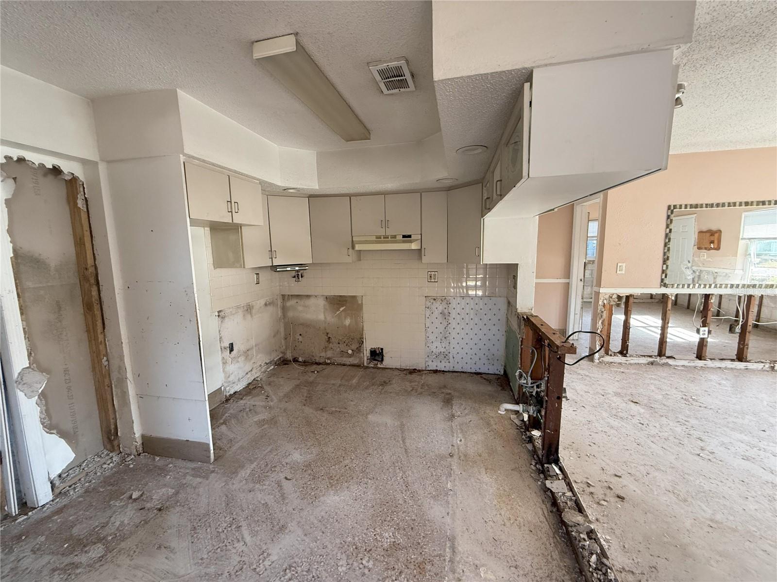 4911 LARGO TER, NEW PORT RICHEY, FL, 34652