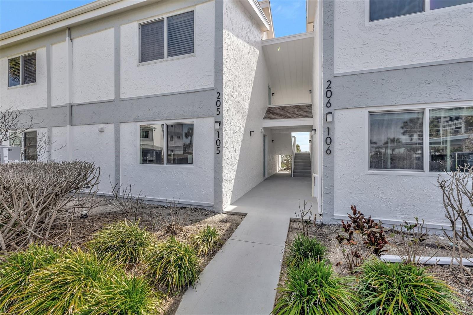 1451 GULF BLVD #205, CLEARWATER BEACH, FL, 33767